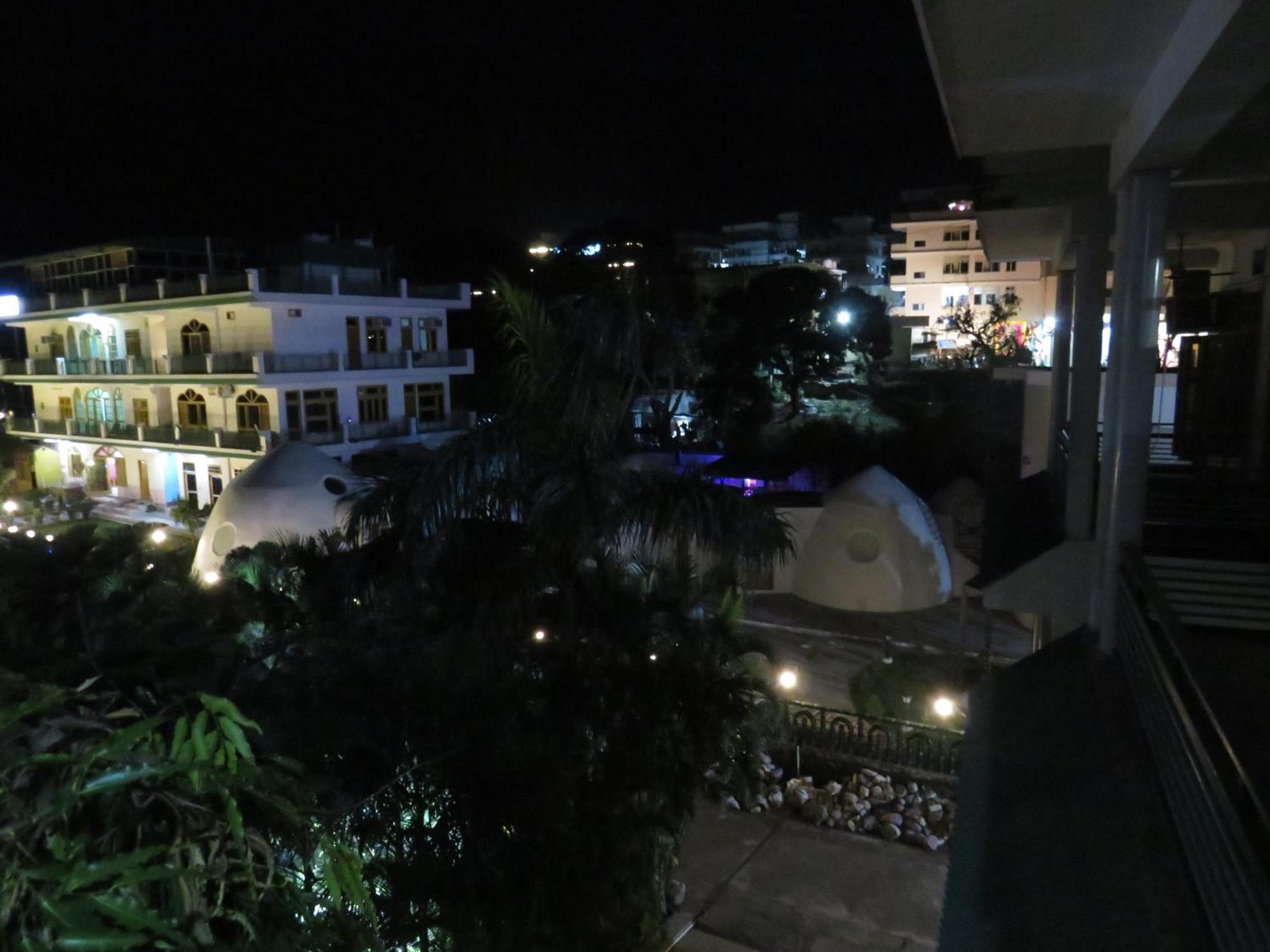 Hotel Namami Tapovan Rishīkesh Extérieur photo