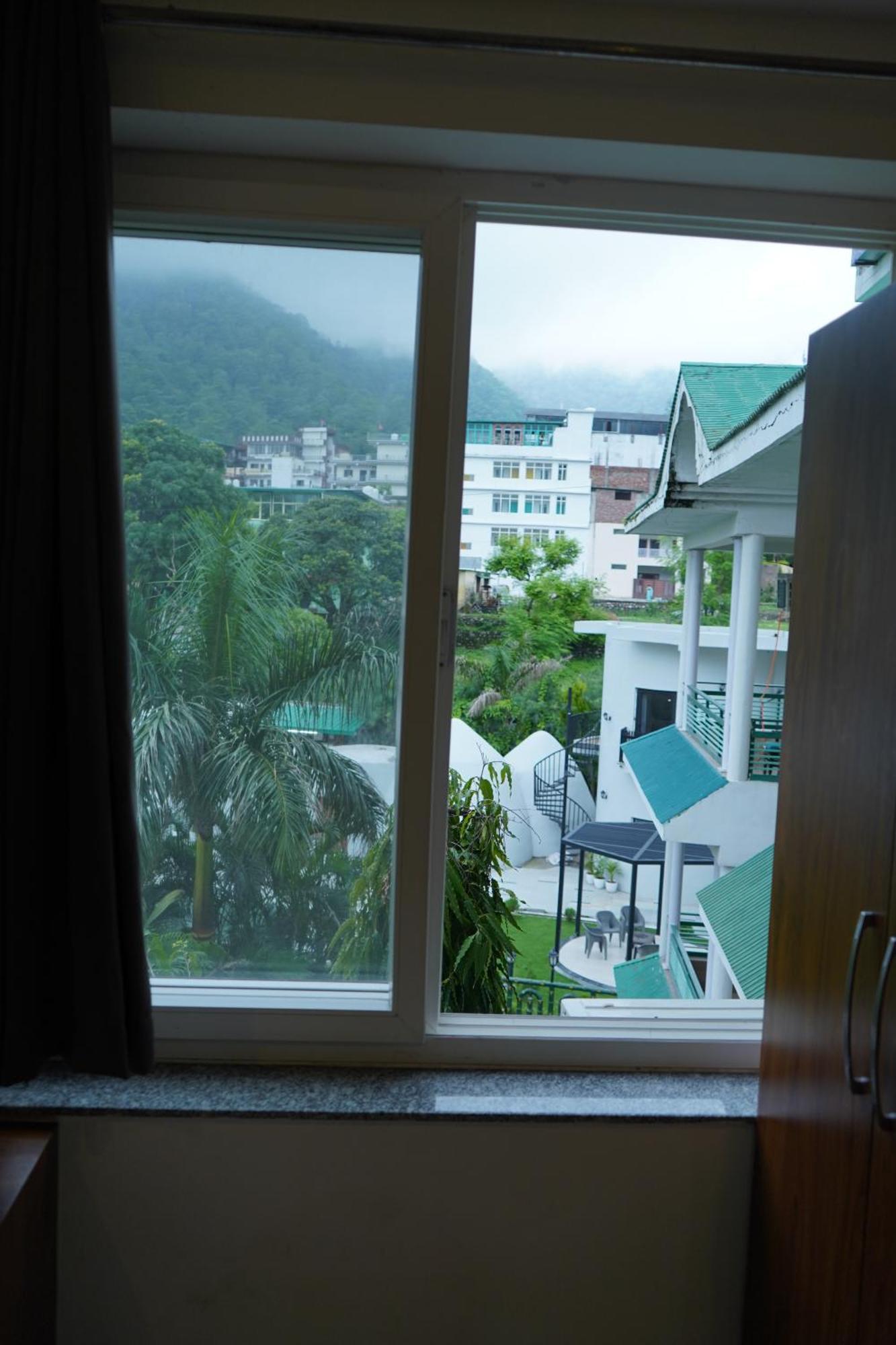 Hotel Namami Tapovan Rishīkesh Extérieur photo